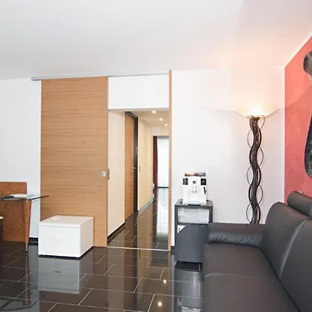 Maria Am Dom * קלן